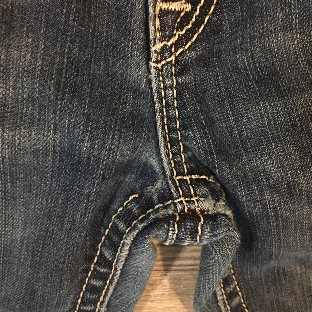 Rock Revival Jeans “ 25x30.5”.  Inseam is 30 1/2 - Picture 8 of 10